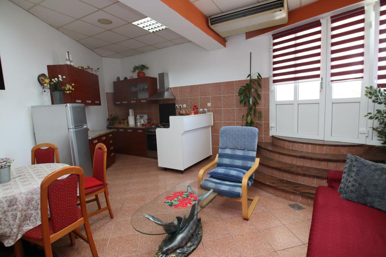 Apartments Villa Split Podstrana Exterior foto